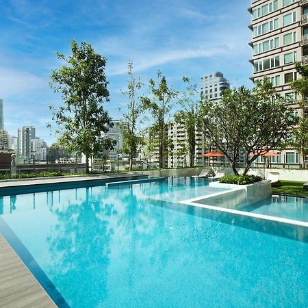 Silq Hotel & Residence Banguecoque Exterior foto The Park's swimming pool