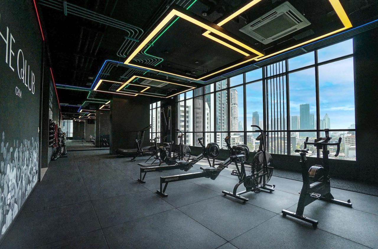 Silq Hotel & Residence Banguecoque Exterior foto The gym at the 10th floor