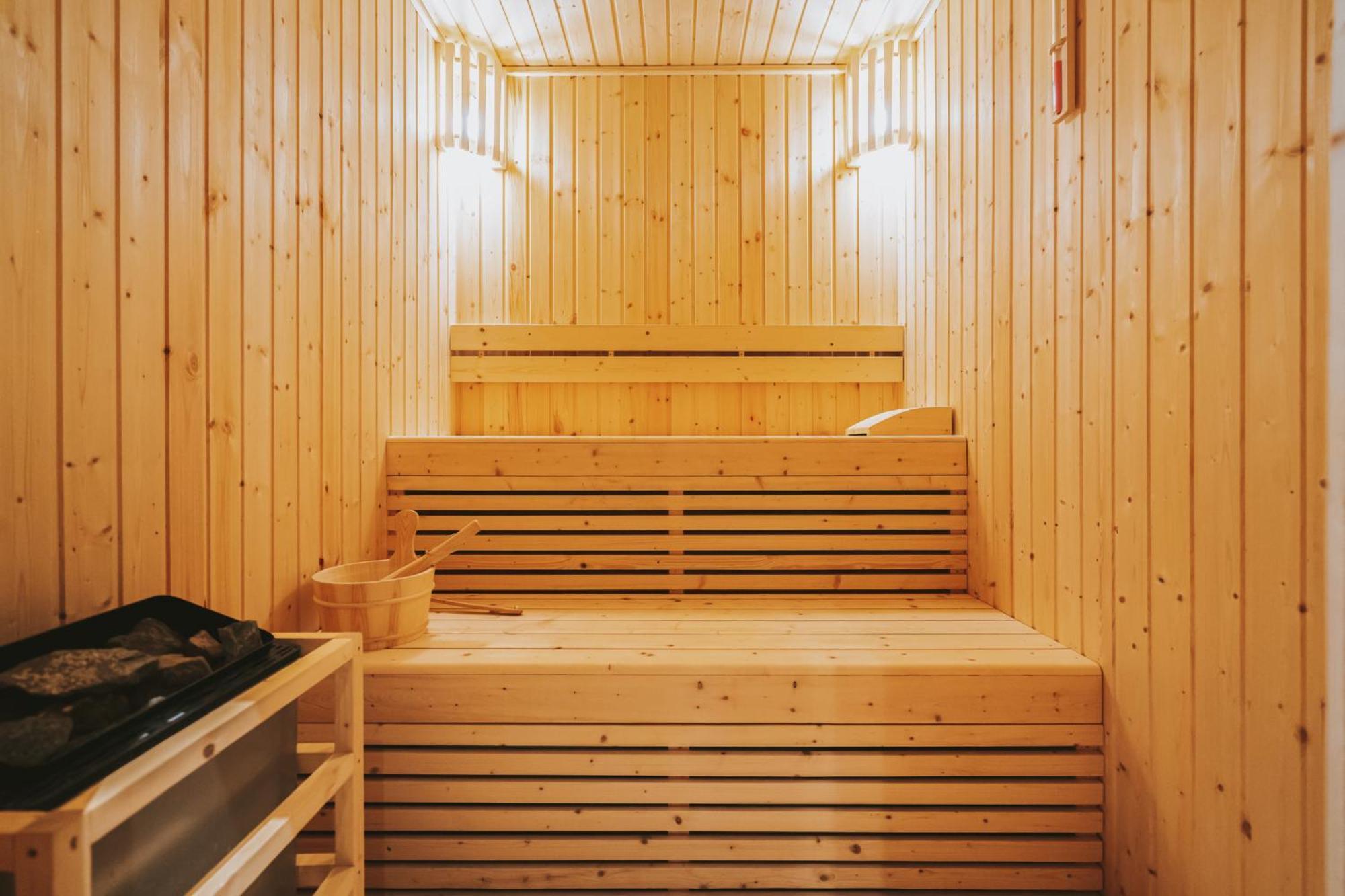 Silq Hotel & Residence Banguecoque Exterior foto A Finnish sauna